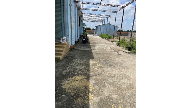 Đất Vuông SHR HXH 2283m2 – Phạm Thị Giây Hóc Môn